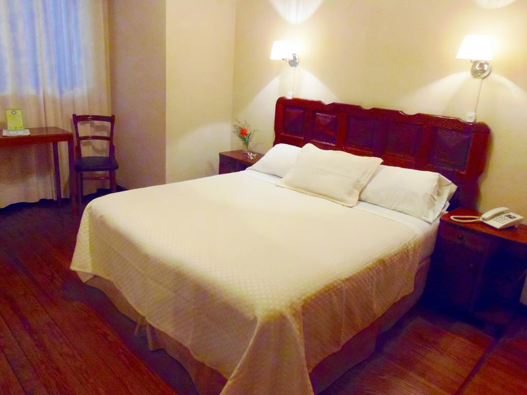 City Hotel Mar Del Plata Szoba fotó